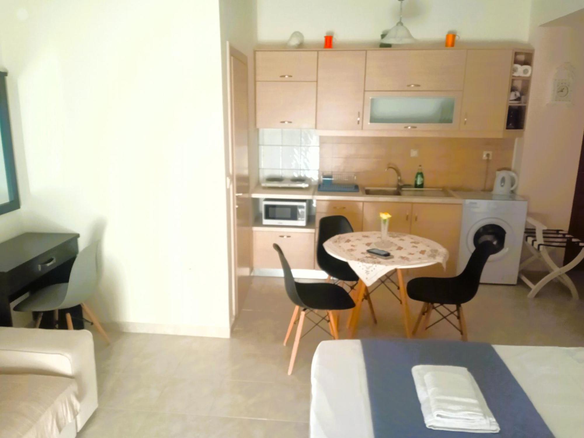 Alkioni City Apartments La Canea Esterno foto